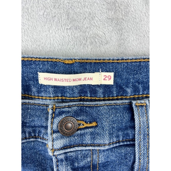 Levi's women's High Waisted Mom Jeans Medium Wash Size 29 - Picture 7 of 8